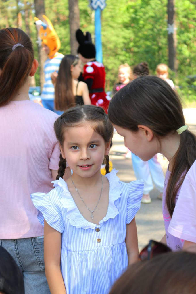 f9b8d792-e6cc-46f9-bf44-1d9342d74227.jpg