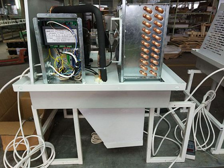 Моноблок потолочный Ариада AMS 103 P